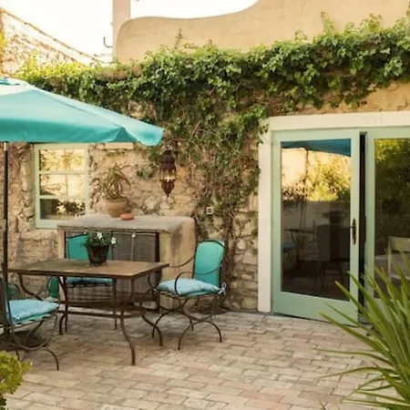 Casa La Premsa At Masia Nur Sitges, Adults Only